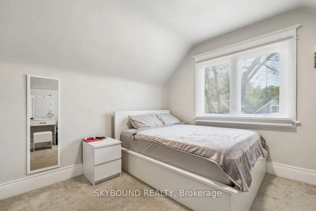 Photo 10 of 165 Paling Avenue, Hamilton, Homeside — HOMEH