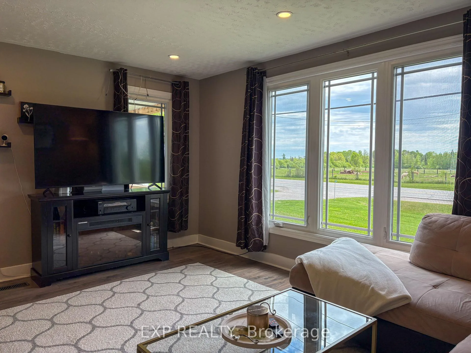 Photo 11 of 2382 Hwy 60, Admaston/Bromley, Admaston/Bromley — HOMEH