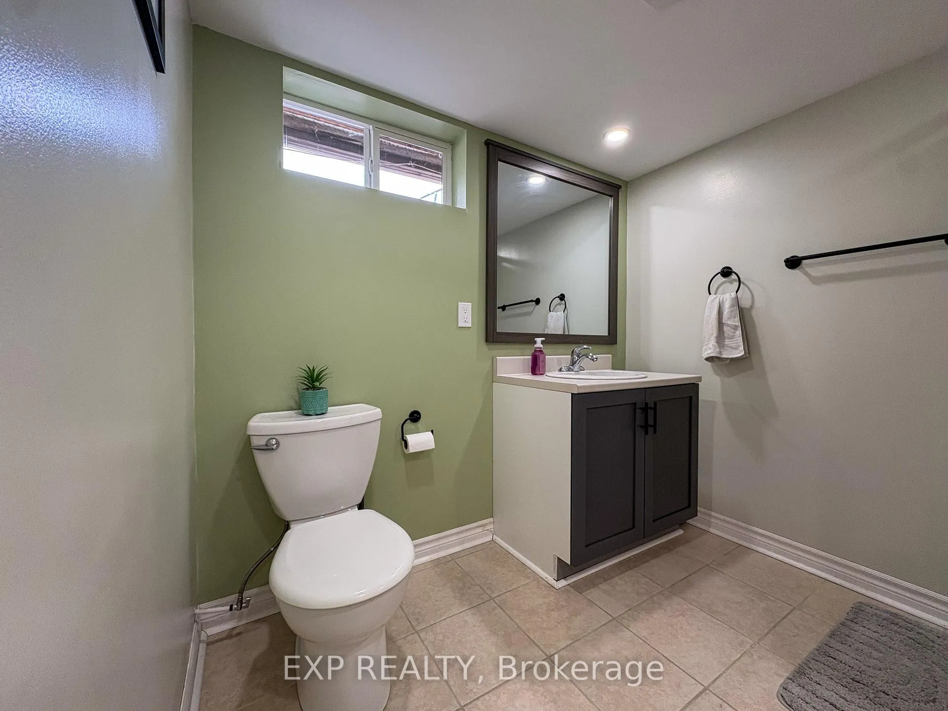 Photo 19 of 2382 Hwy 60, Admaston/Bromley, Admaston/Bromley — HOMEH