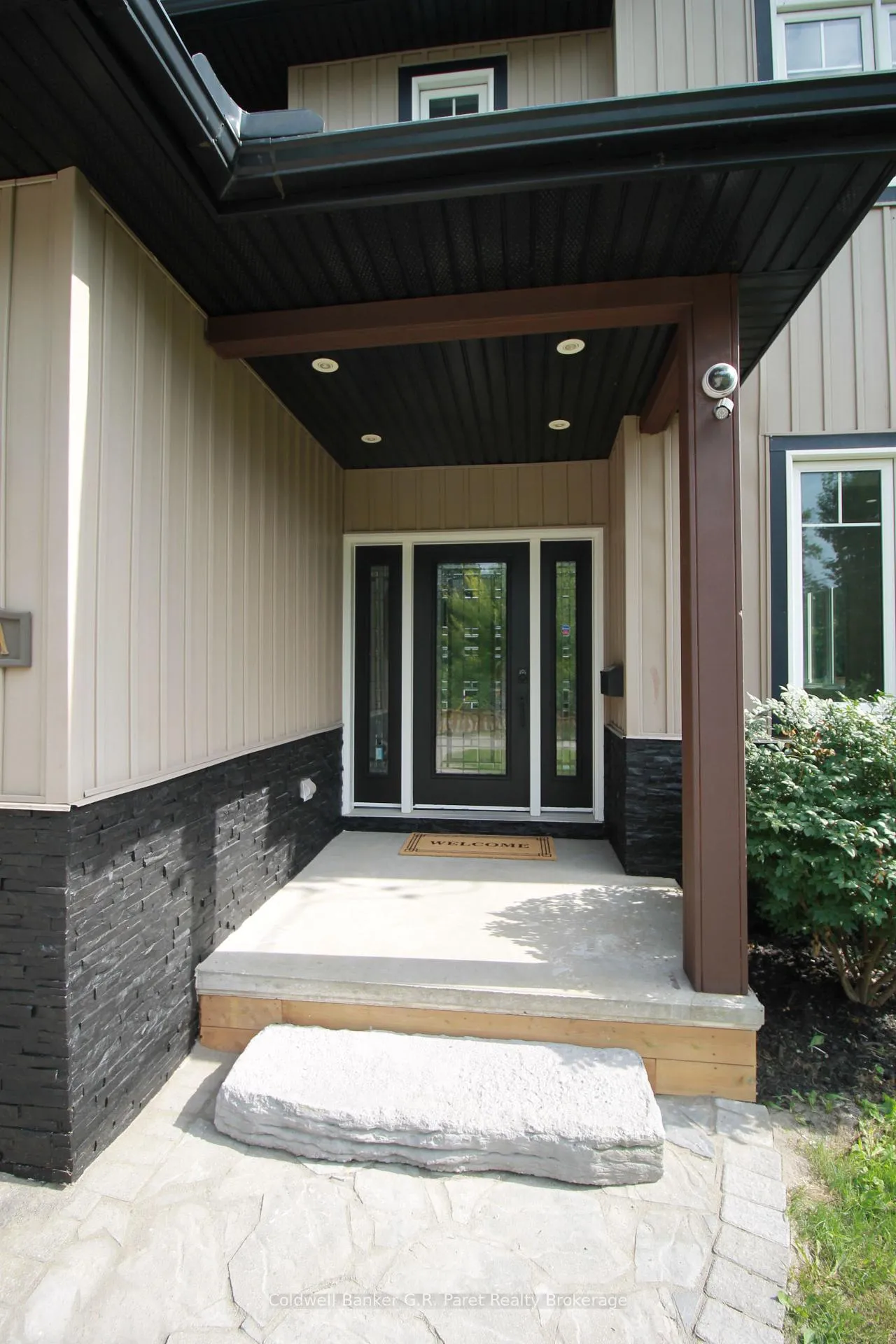 Photo 3 of 138a Victoria Street, Norfolk, Simcoe — HOMEH