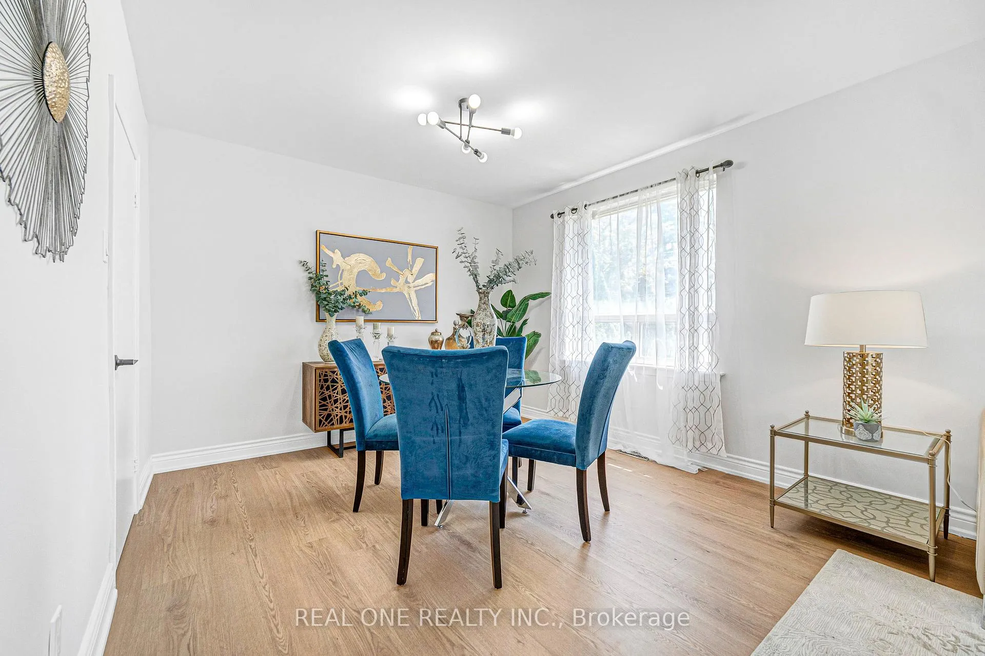 Photo 8 of 1 Gilroy Drive, Scarborough, Dorset Park — HOMEH