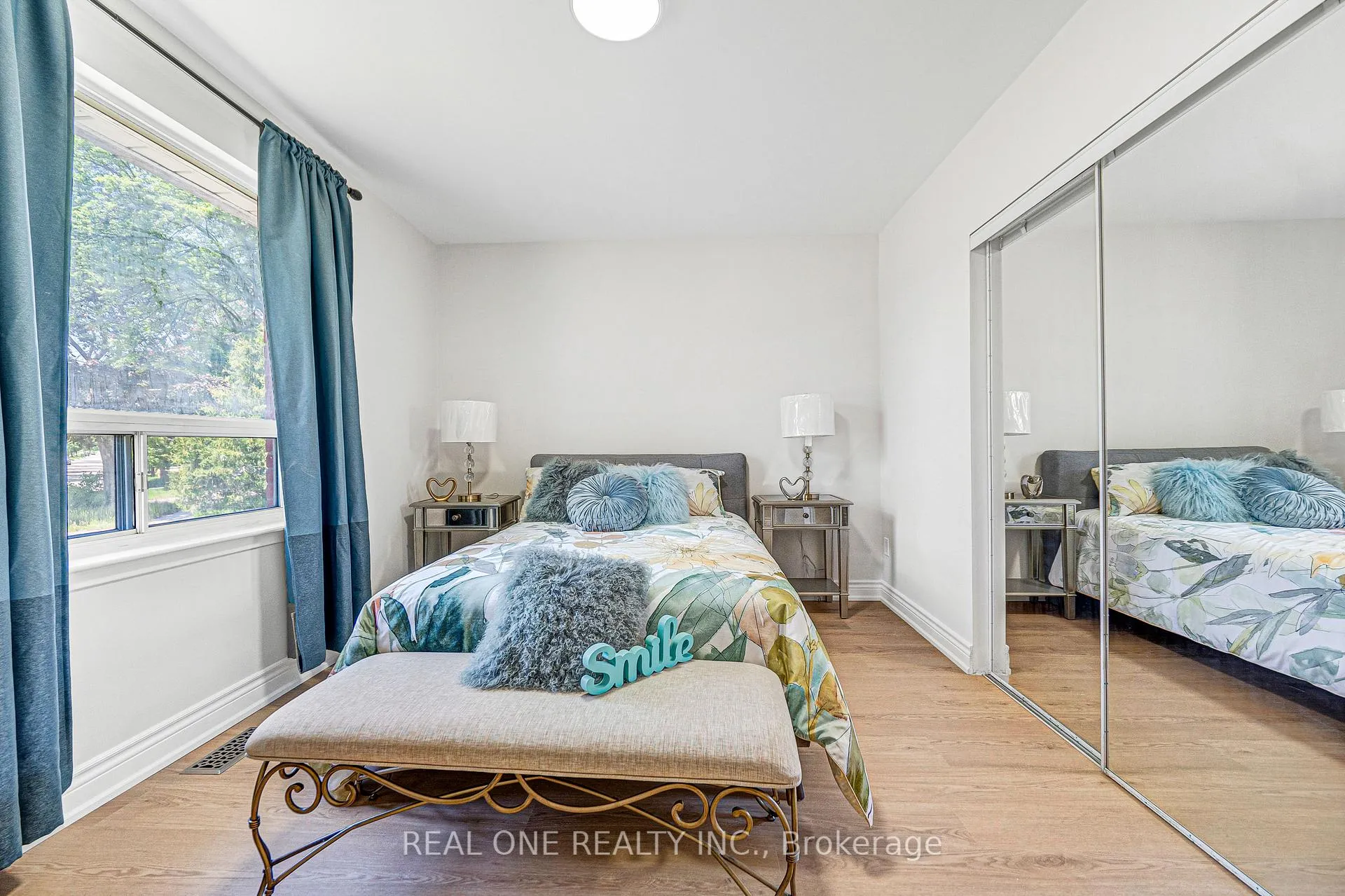 Photo 16 of 1 Gilroy Drive, Scarborough, Dorset Park — HOMEH