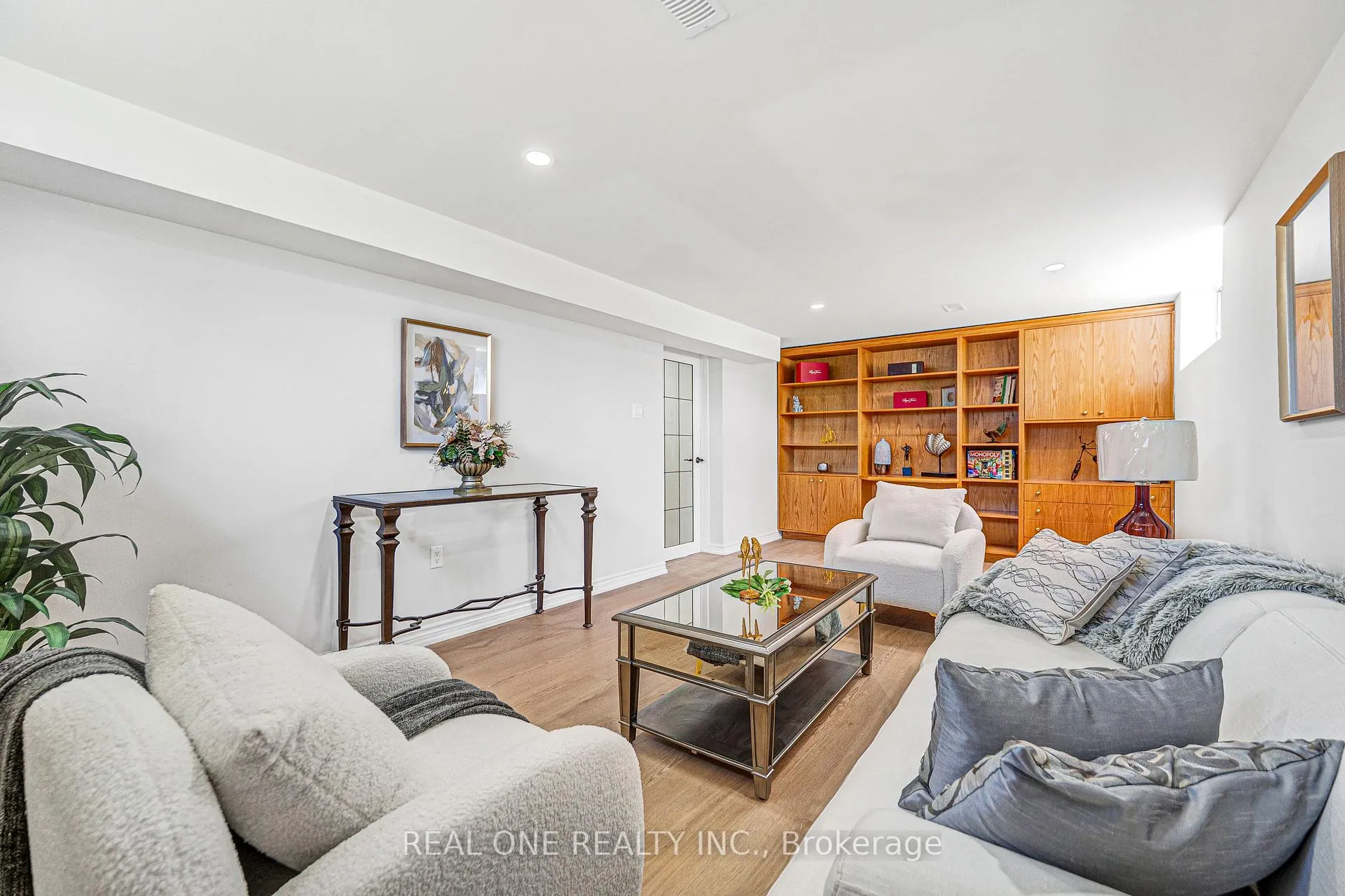 Photo 23 of 1 Gilroy Drive, Scarborough, Dorset Park — HOMEH