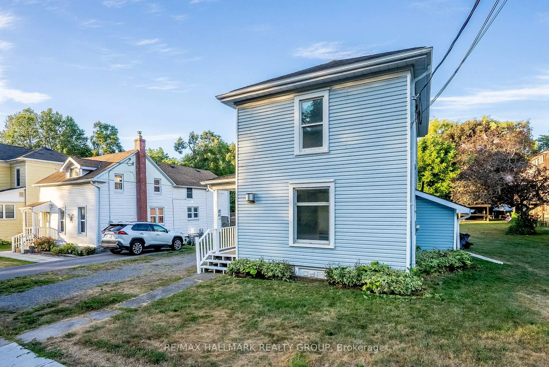 Photo 2 of 21 Downes Avenue, Prince Edward County, Picton Ward — HOMEH