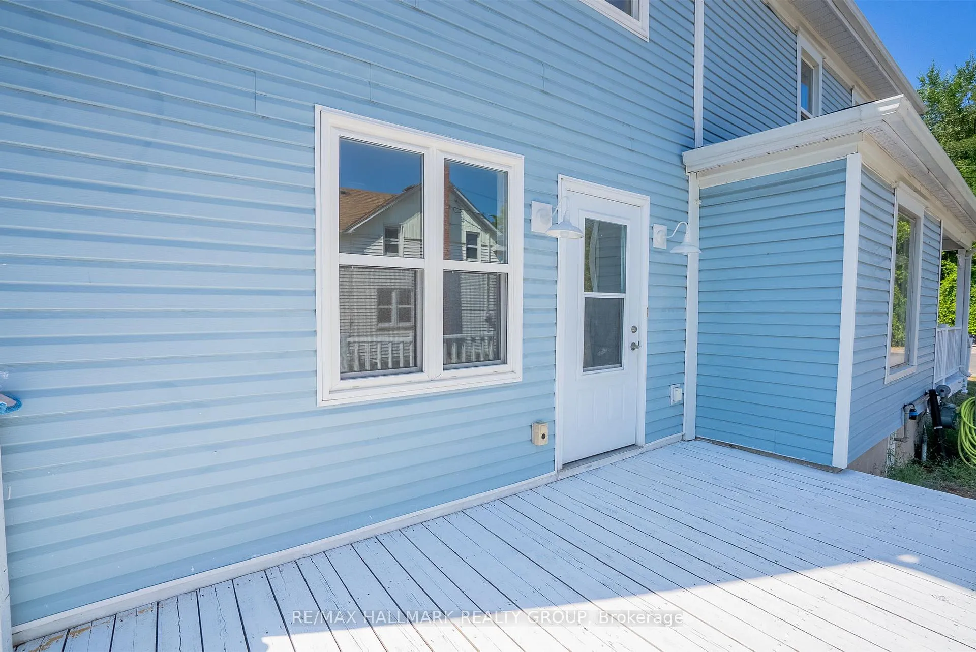 Photo 27 of 21 Downes Avenue, Prince Edward County, Picton Ward — HOMEH