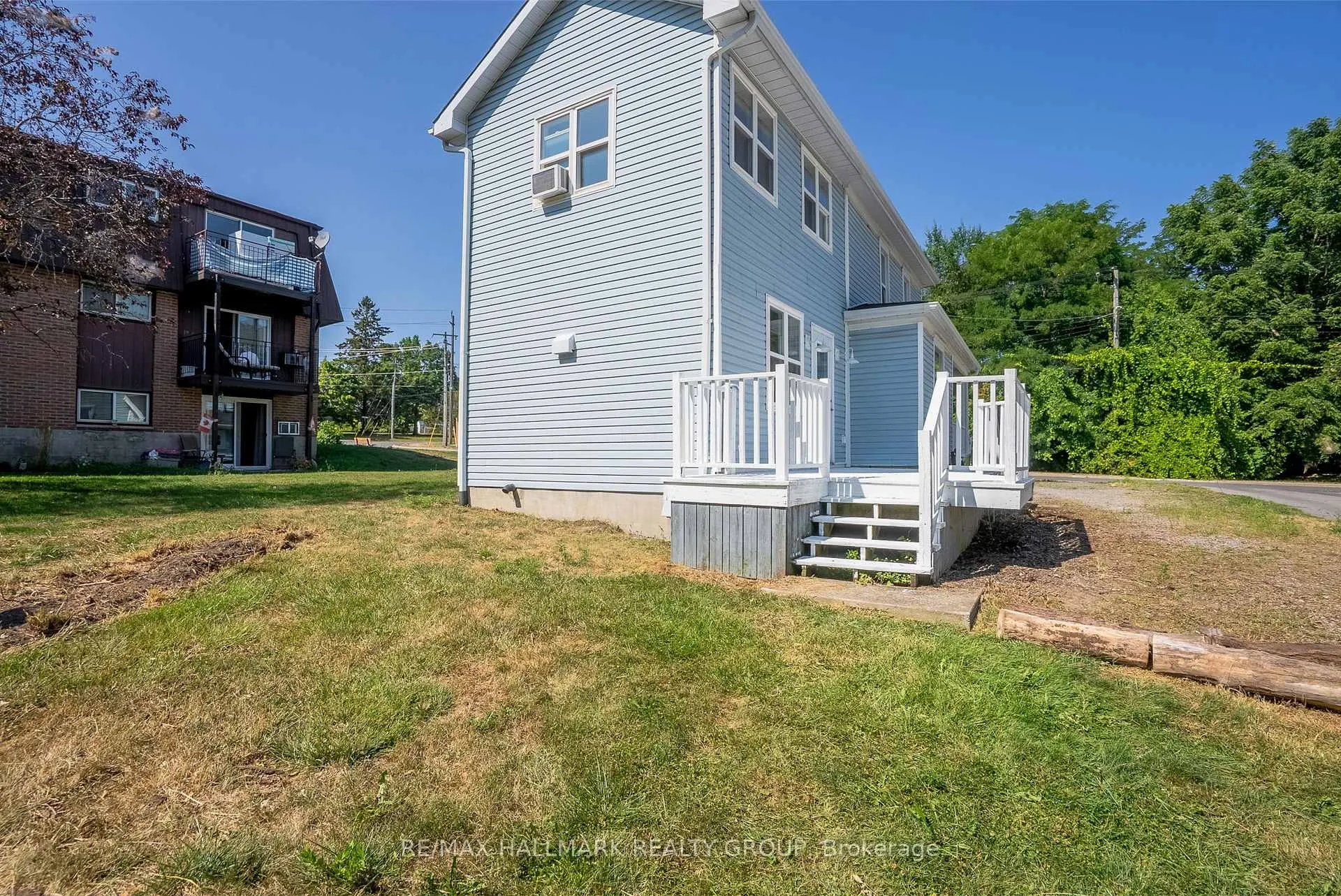 Photo 34 of 21 Downes Avenue, Prince Edward County, Picton Ward — HOMEH