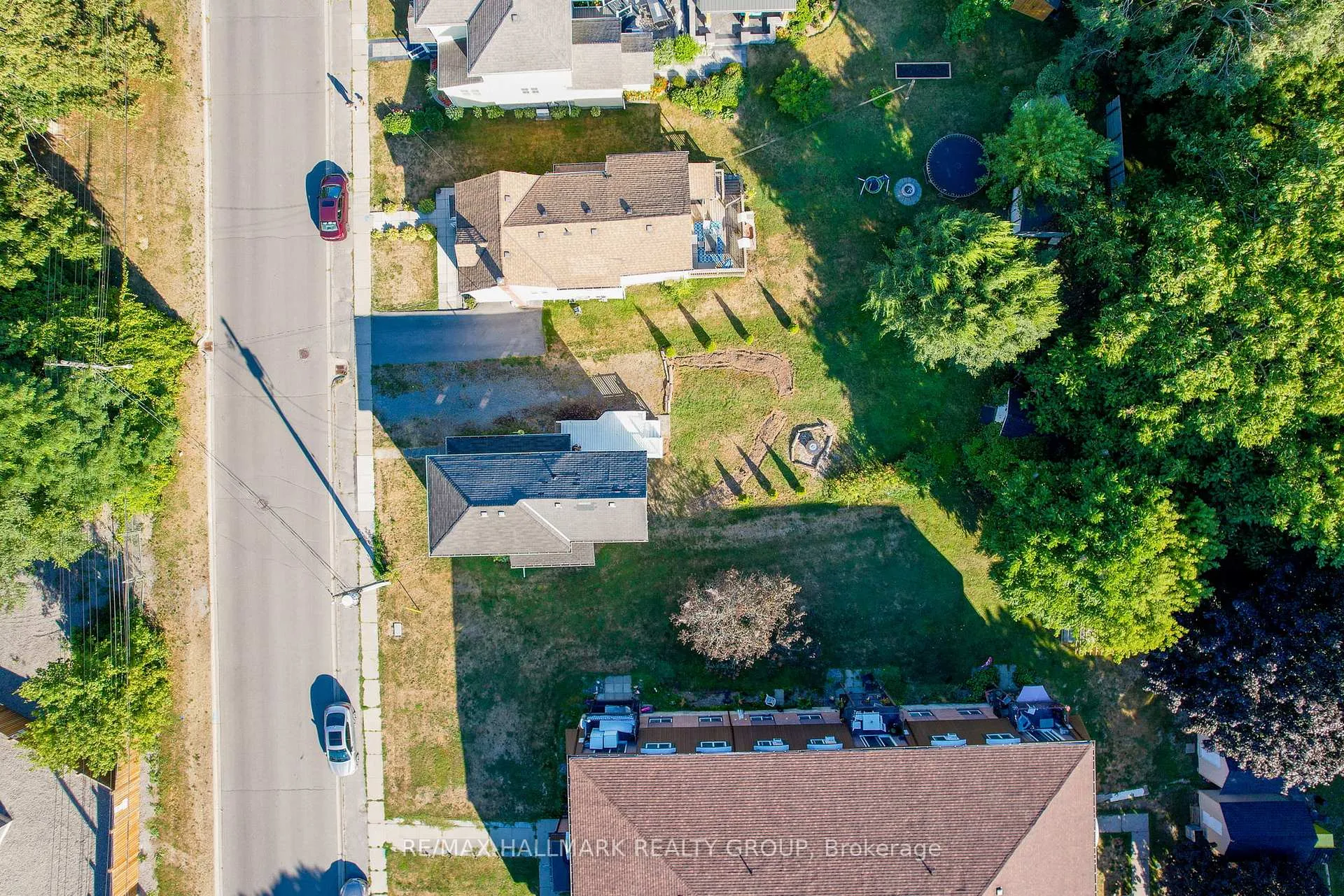 Photo 37 of 21 Downes Avenue, Prince Edward County, Picton Ward — HOMEH