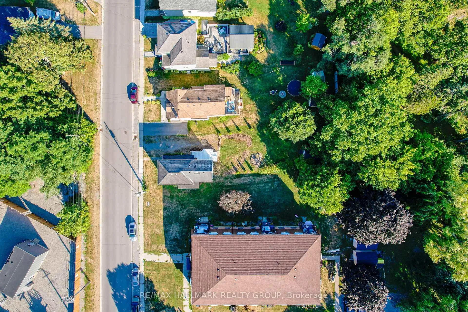 Photo 39 of 21 Downes Avenue, Prince Edward County, Picton Ward — HOMEH