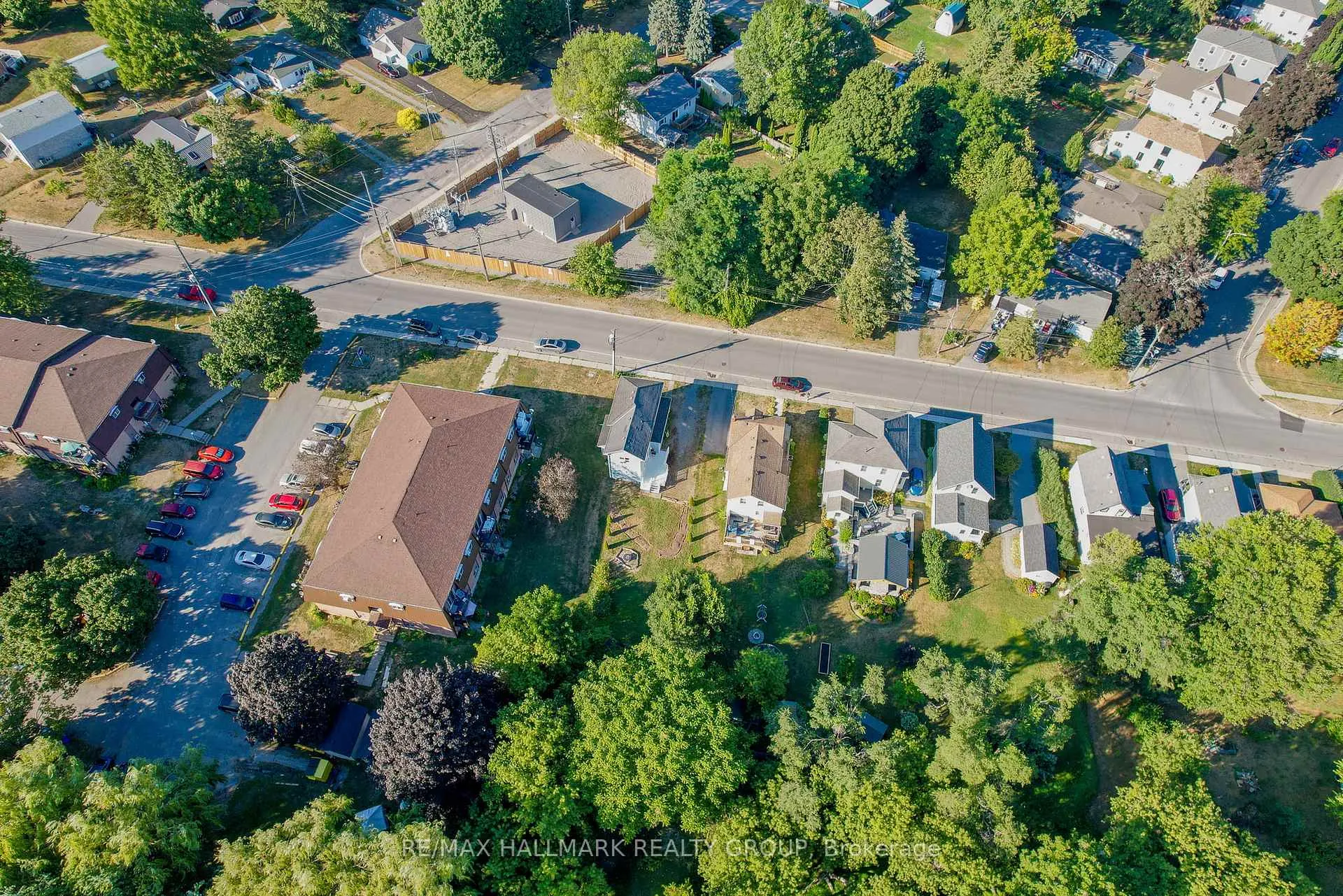 Photo 40 of 21 Downes Avenue, Prince Edward County, Picton Ward — HOMEH