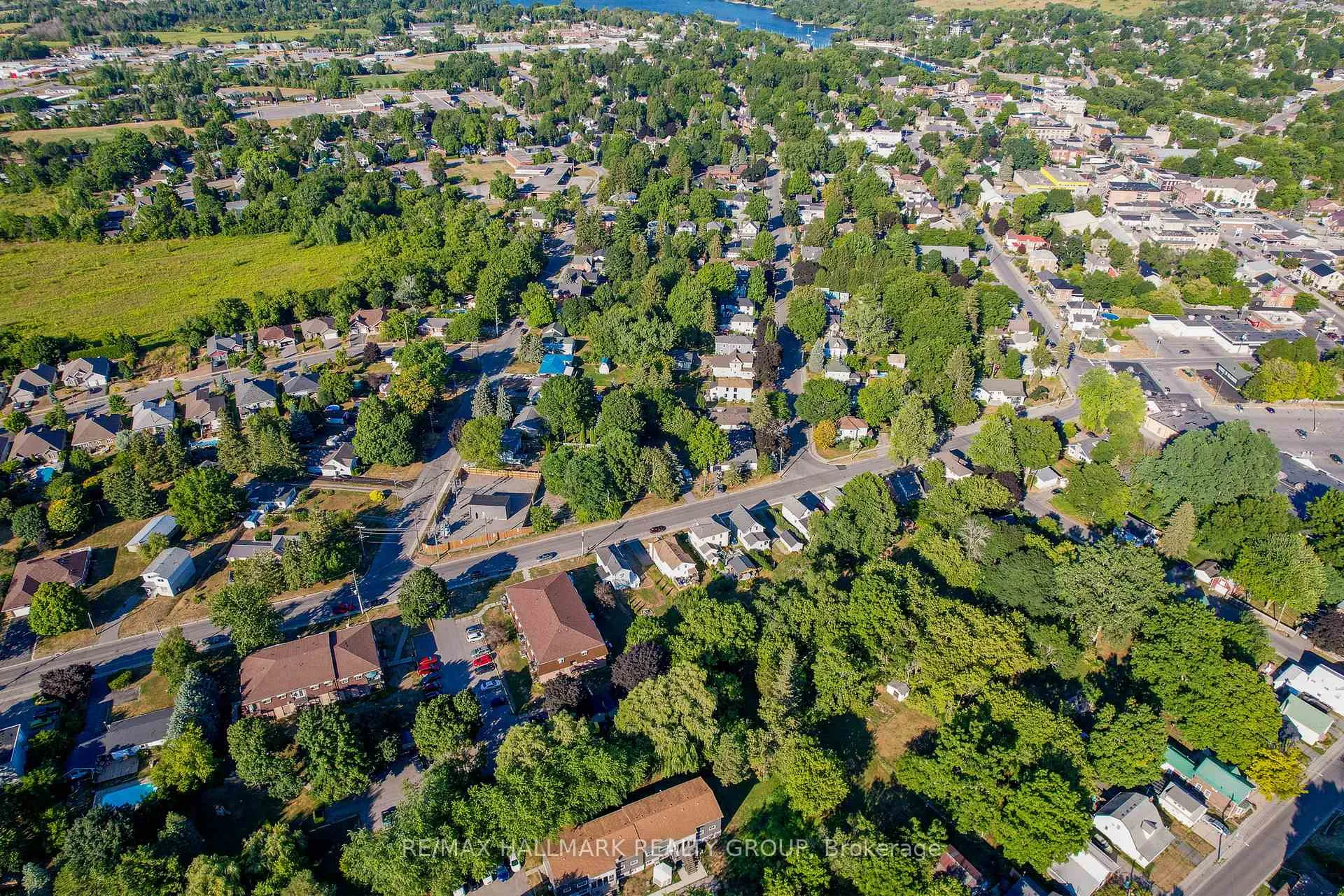 Photo 43 of 21 Downes Avenue, Prince Edward County, Picton Ward — HOMEH
