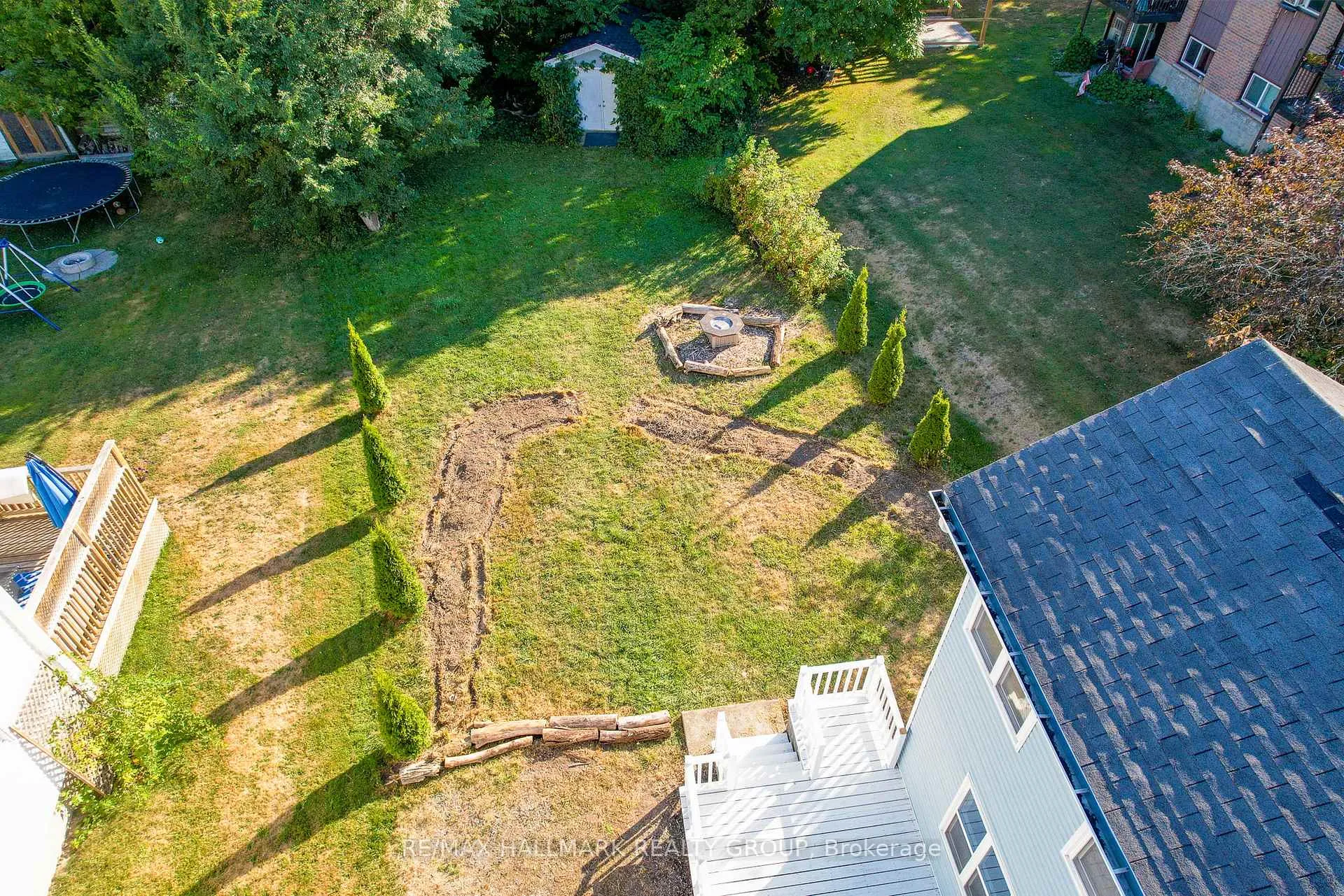 Photo 45 of 21 Downes Avenue, Prince Edward County, Picton Ward — HOMEH