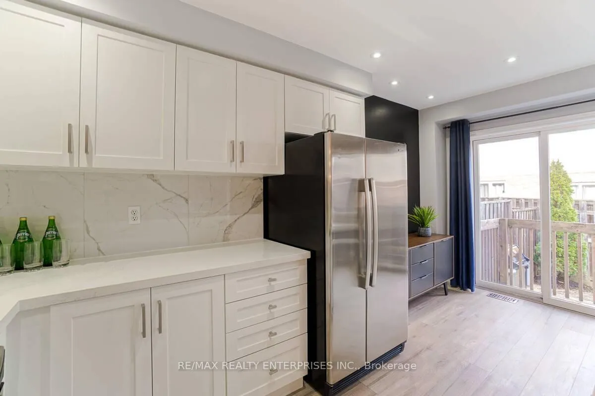 Photo 15 of Unit 29, 1750 Creek Way, Burlington, Uptown — HOMEH
