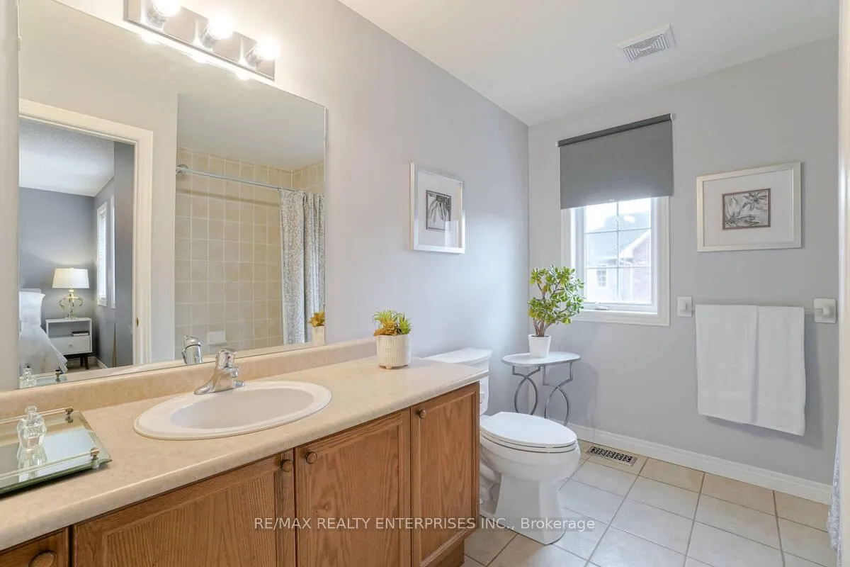Photo 25 of Unit 29, 1750 Creek Way, Burlington, Uptown — HOMEH