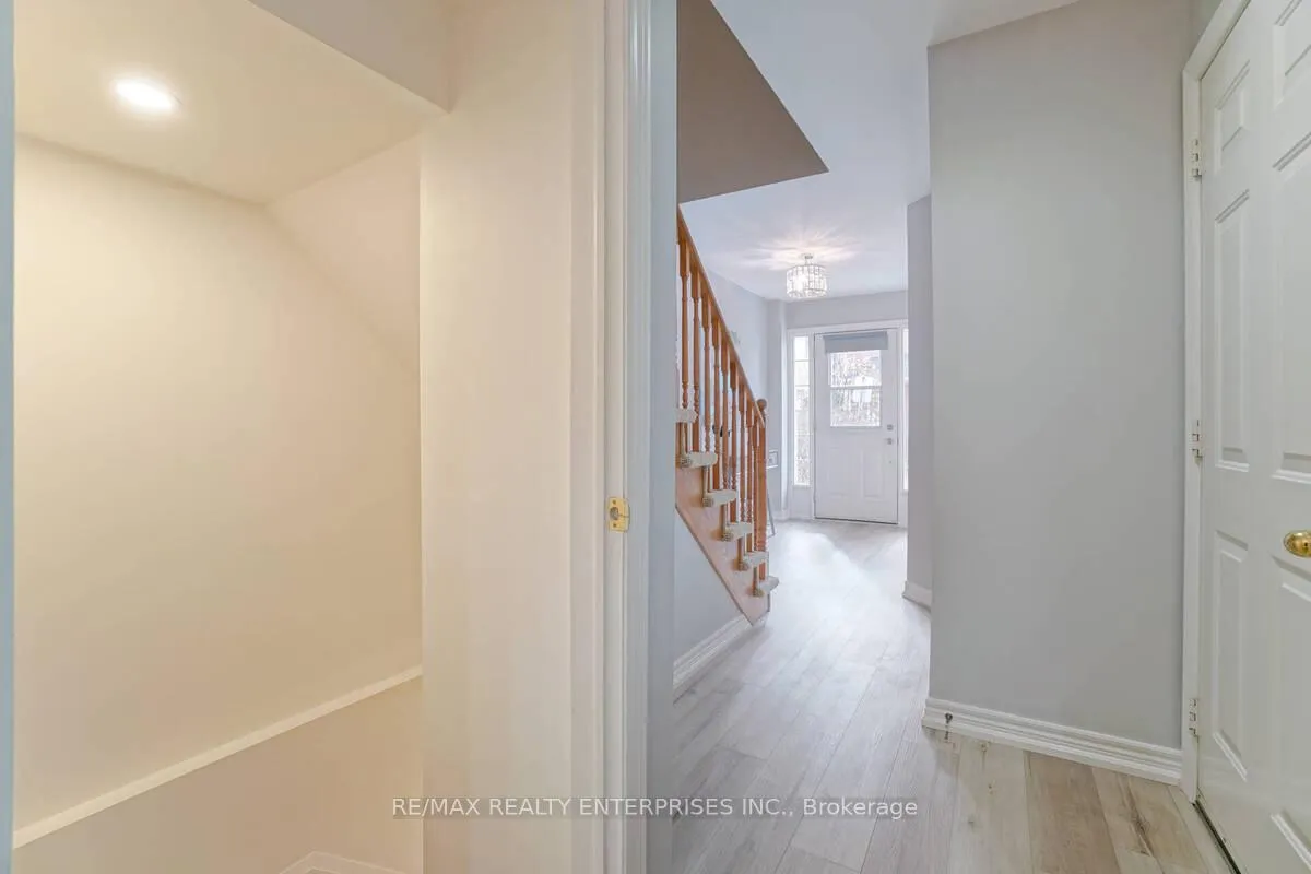 Photo 30 of Unit 29, 1750 Creek Way, Burlington, Uptown — HOMEH