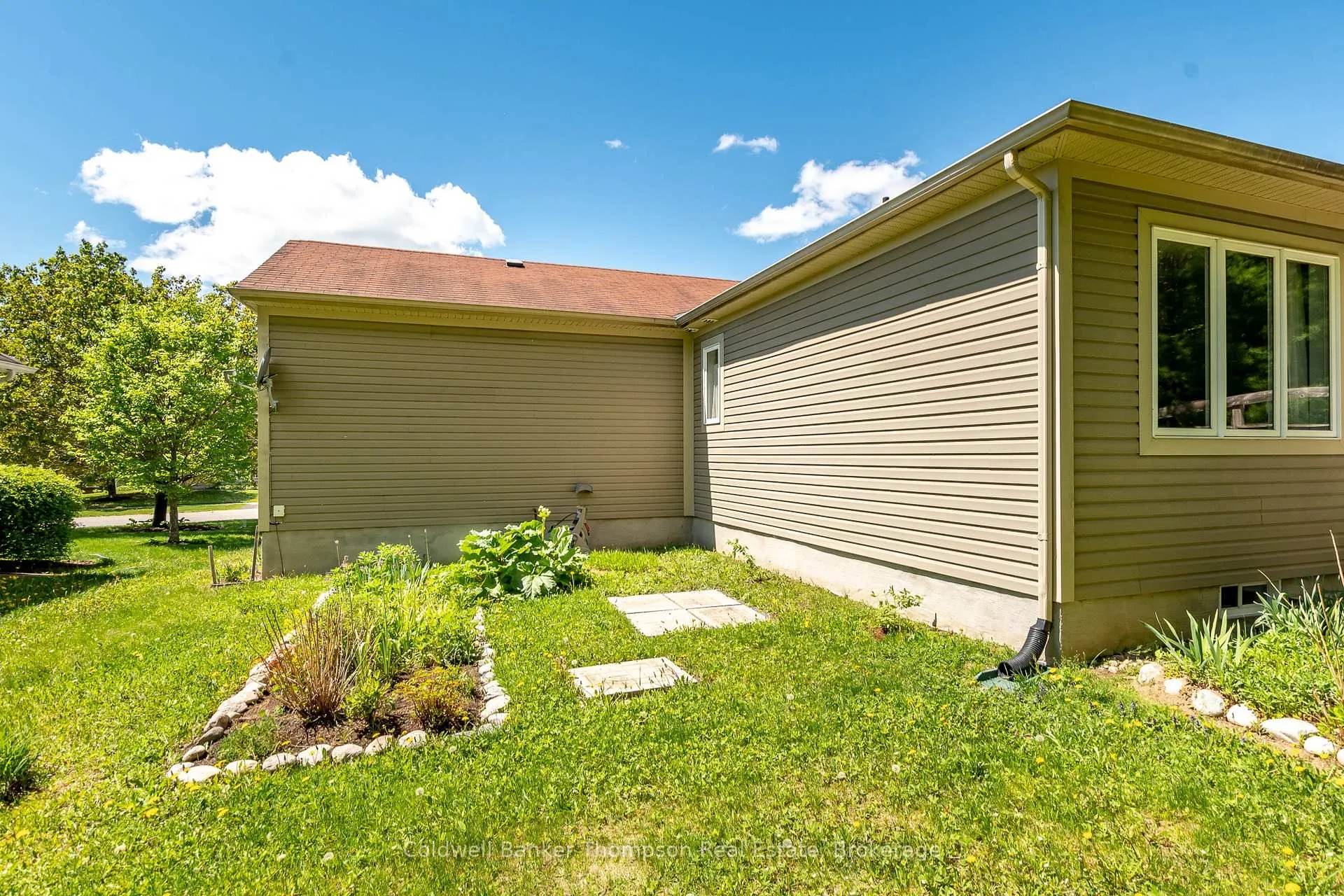 Photo 36 of 12 Heron's Hill, Bracebridge, Macaulay — HOMEH
