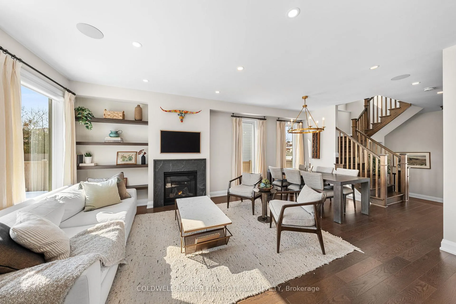 Photo 6 of 43 Deerfox Drive, Ottawa, Barrhaven - Longfields — HOMEH