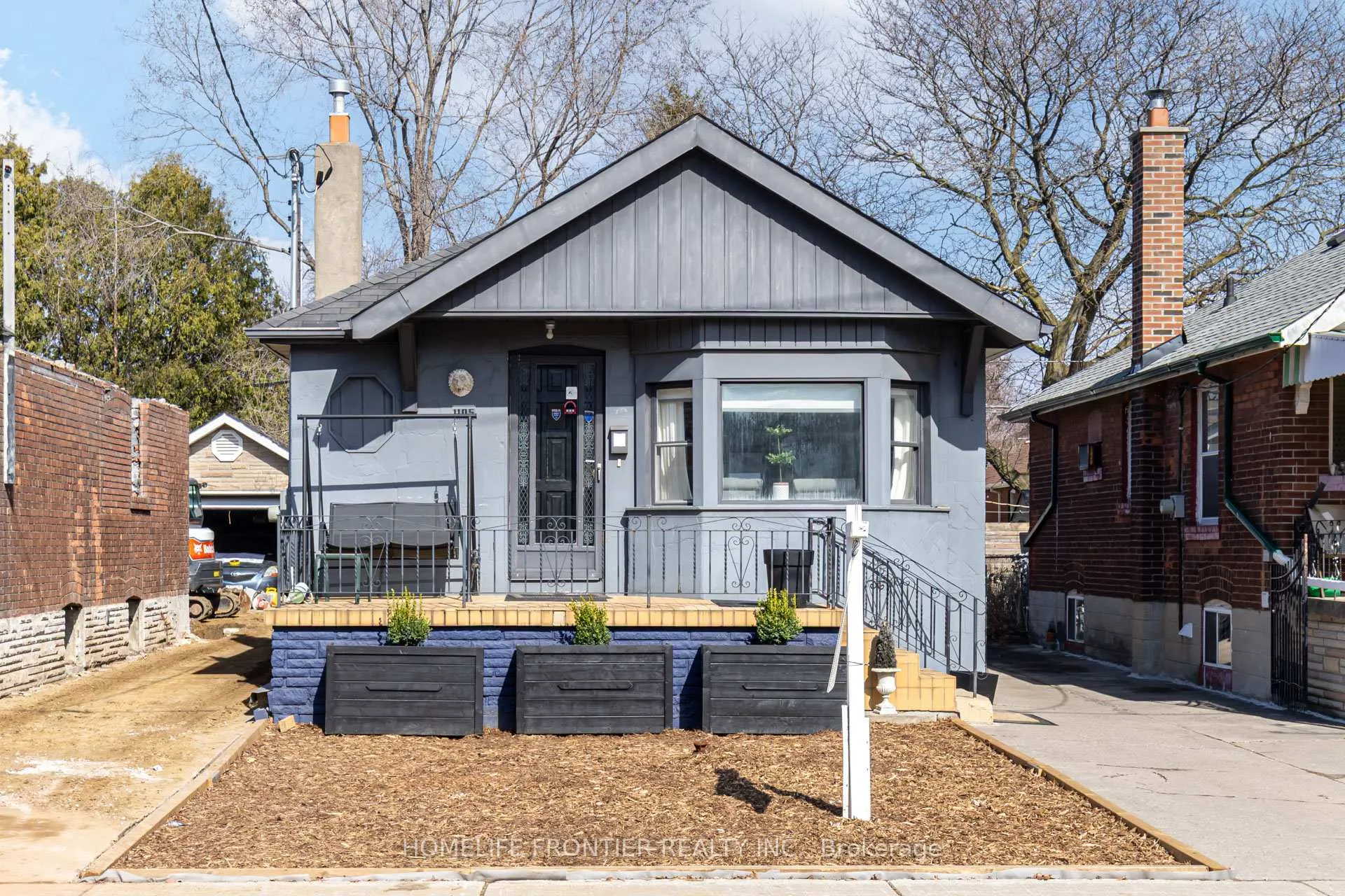 Front of 1105 Greenwood Avenue
