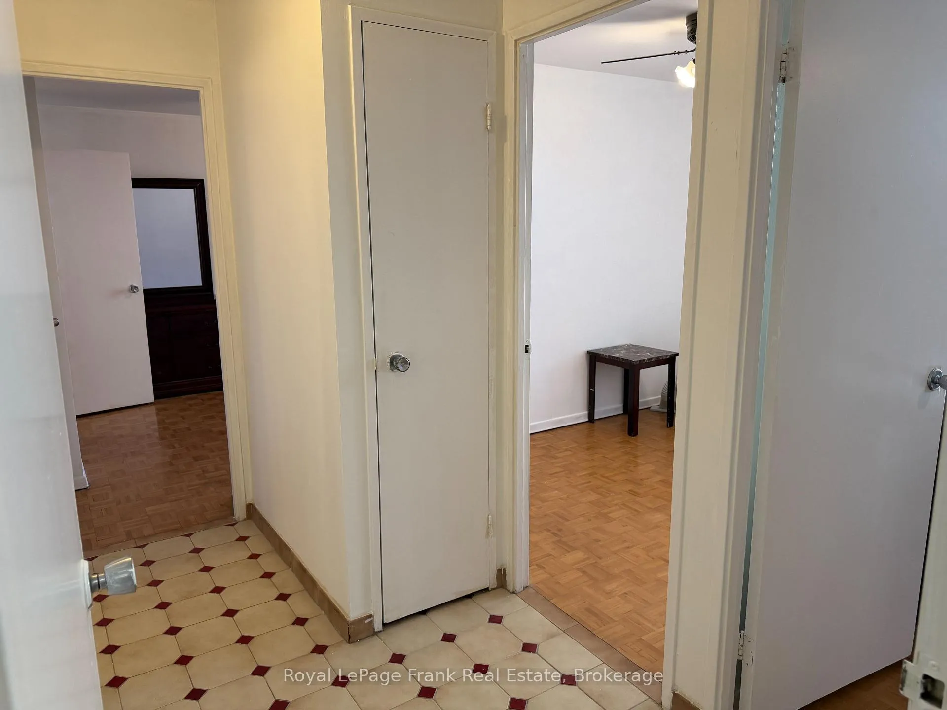 Photo 14 of Unit 402, 895 Kennedy Road, Scarborough, Ionview — HOMEH