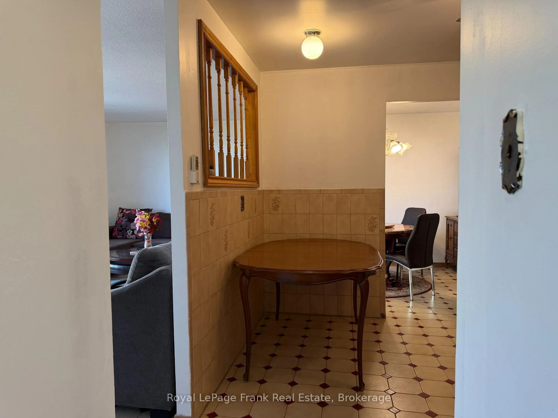 Photo 18 of Unit 402, 895 Kennedy Road, Scarborough, Ionview — HOMEH