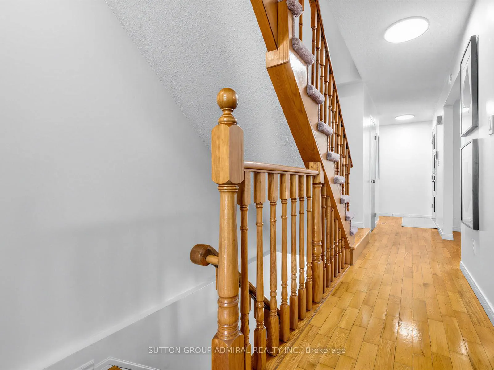 Photo 13 of 56 Oakmount Crescent, Vaughan, Glen Shields — HOMEH