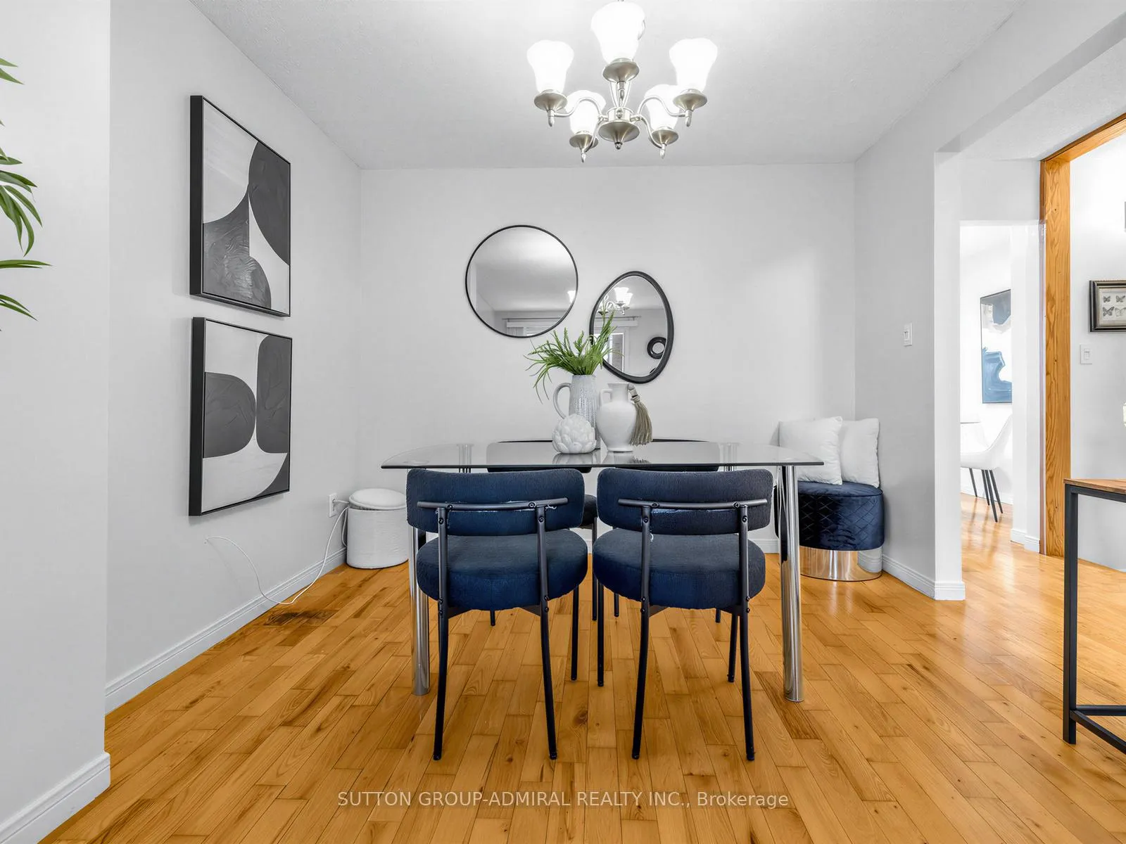 Photo 17 of 56 Oakmount Crescent, Vaughan, Glen Shields — HOMEH