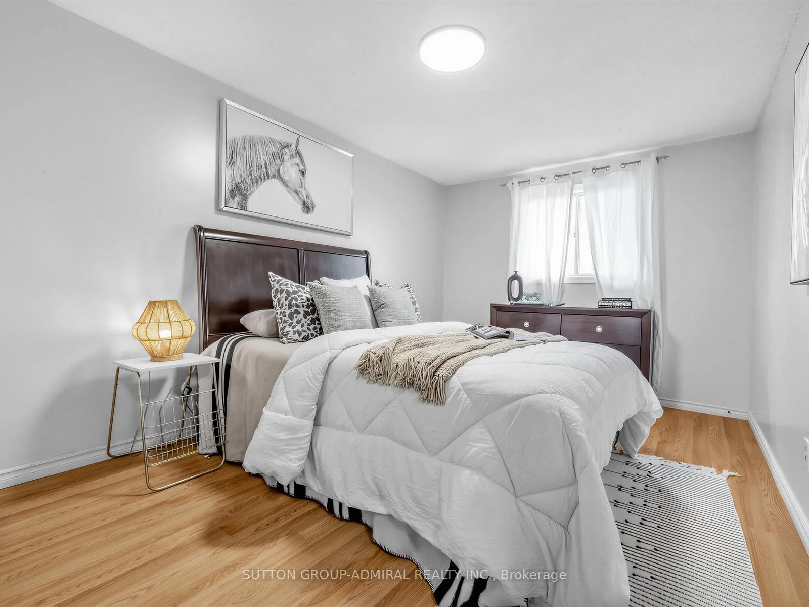 Photo 20 of 56 Oakmount Crescent, Vaughan, Glen Shields — HOMEH