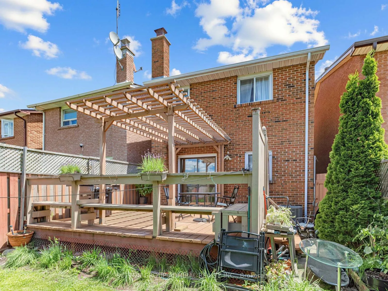 Photo 33 of 56 Oakmount Crescent, Vaughan, Glen Shields — HOMEH