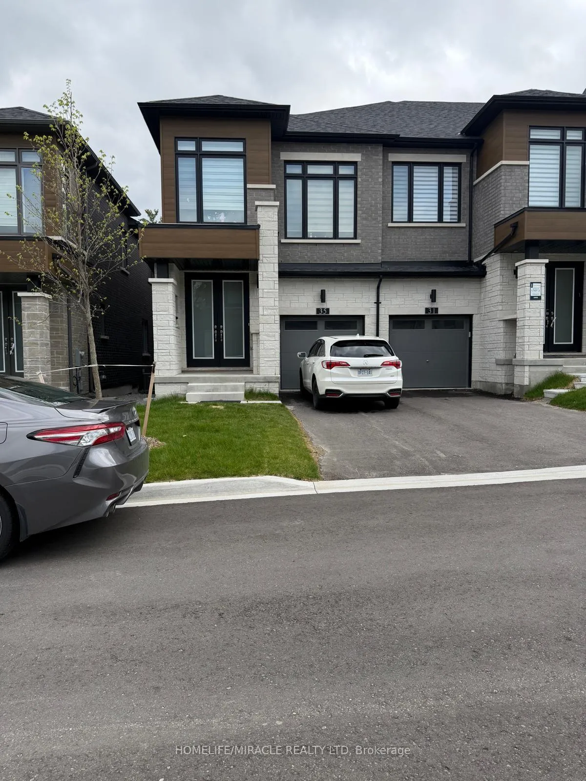 Photo 1 of 35 Rumi Court, Vaughan, Patterson — HOMEH