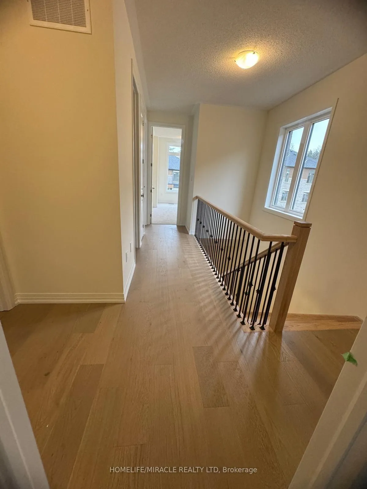Photo 13 of 35 Rumi Court, Vaughan, Patterson — HOMEH