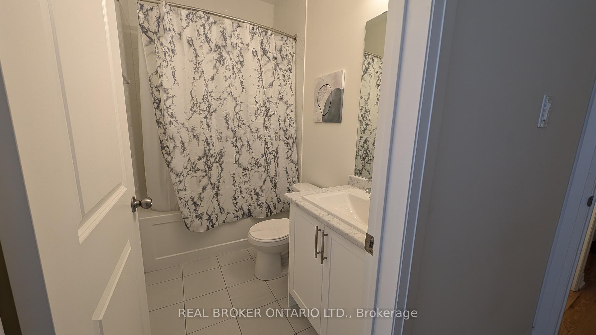 Photo 25 of 1463 Green Road, Clarington, Bowmanville — HOMEH