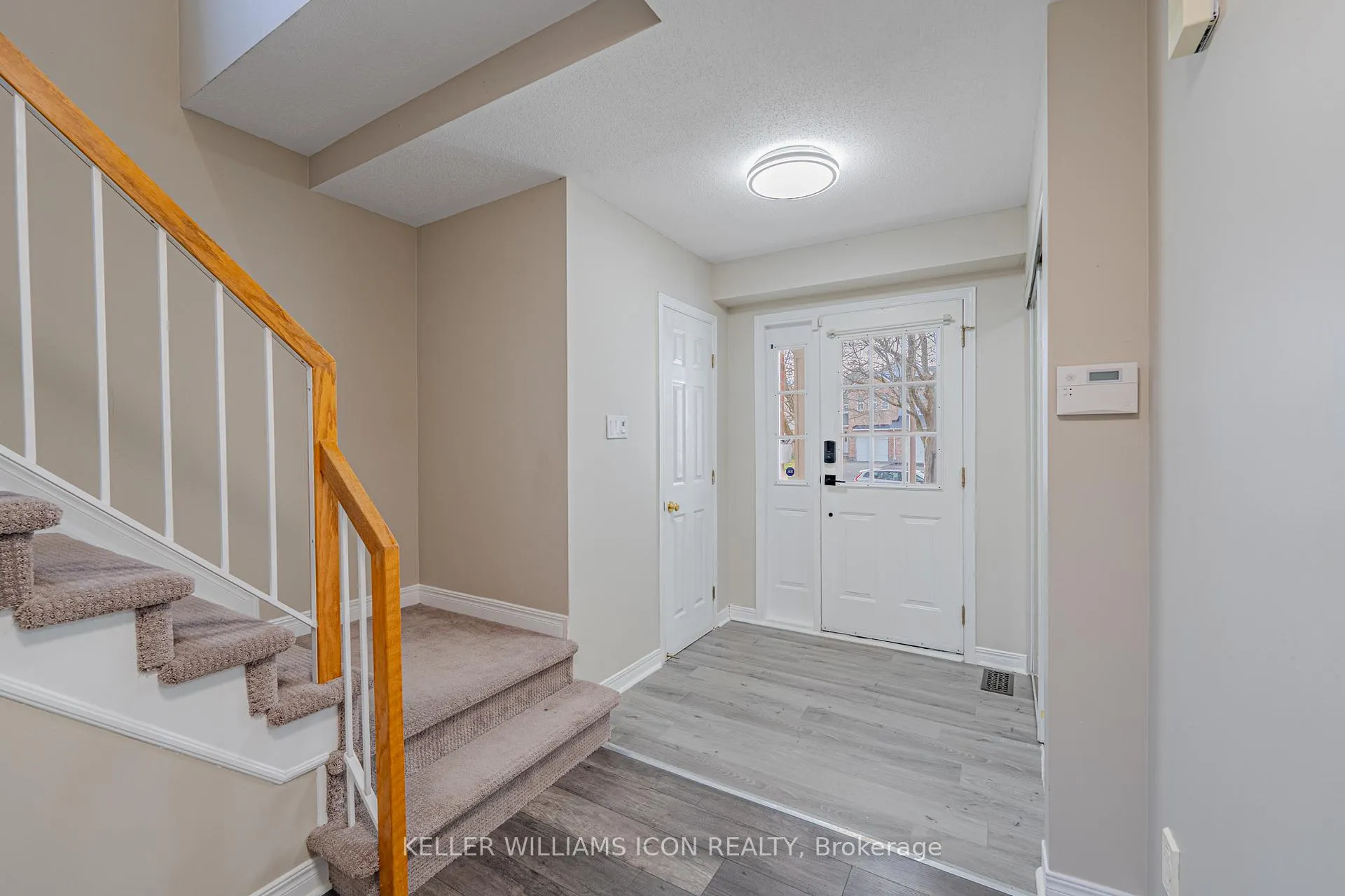 Photo 2 of 48 Blackdome Crescent, Ottawa, Kanata - Kanata Lakes/Heritage Hills — HOMEH