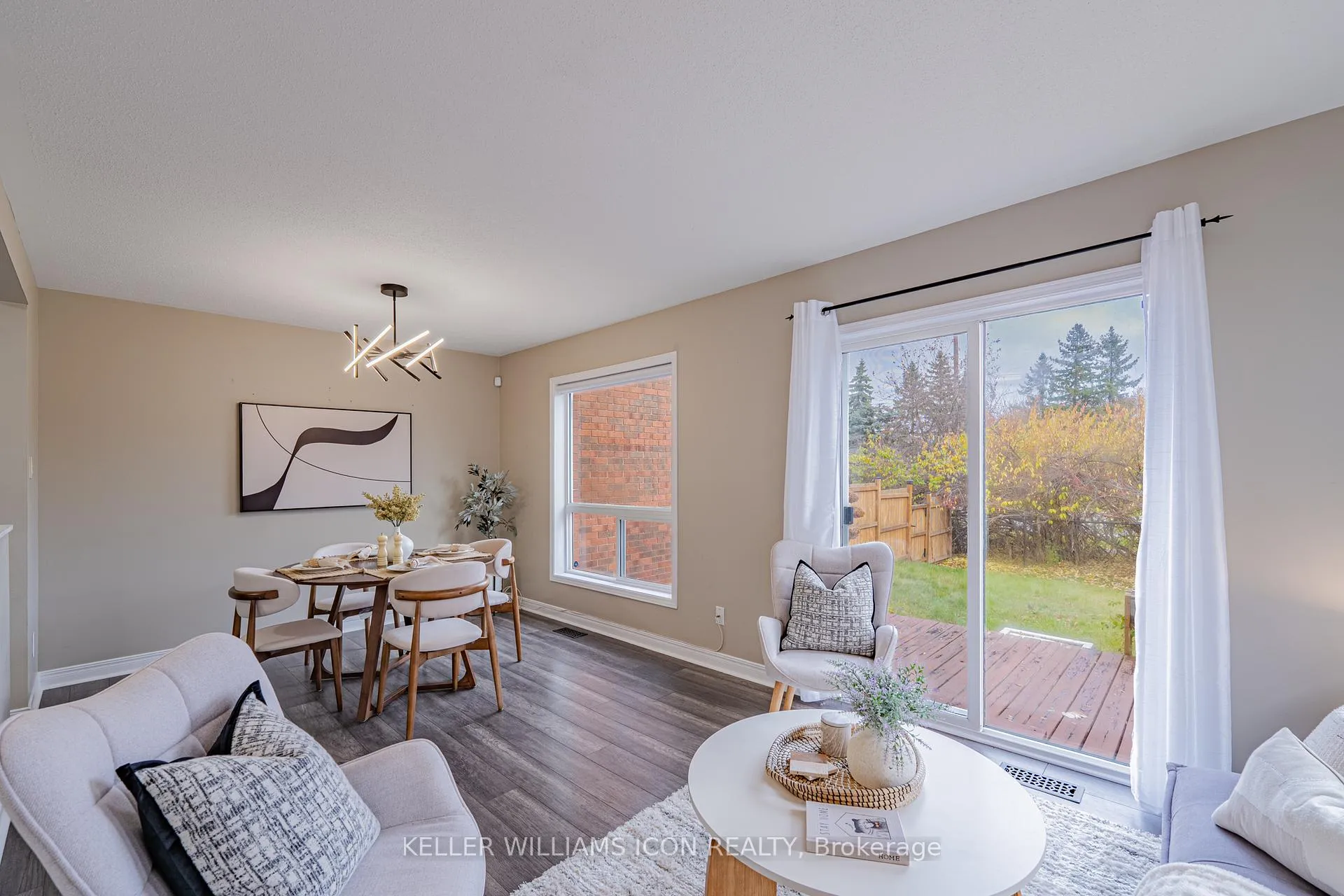 Photo 10 of 48 Blackdome Crescent, Ottawa, Kanata - Kanata Lakes/Heritage Hills — HOMEH
