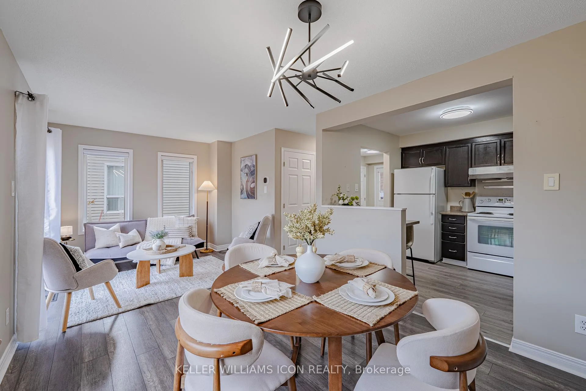 Photo 12 of 48 Blackdome Crescent, Ottawa, Kanata - Kanata Lakes/Heritage Hills — HOMEH