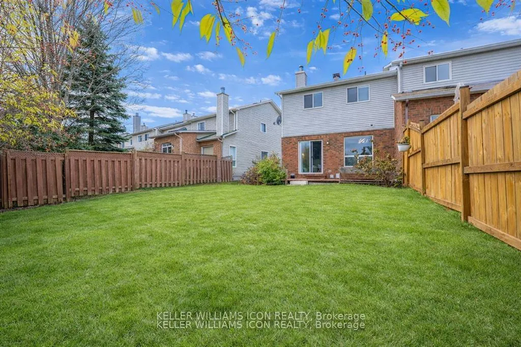 Photo 37 of 48 Blackdome Crescent, Ottawa, Kanata - Kanata Lakes/Heritage Hills — HOMEH