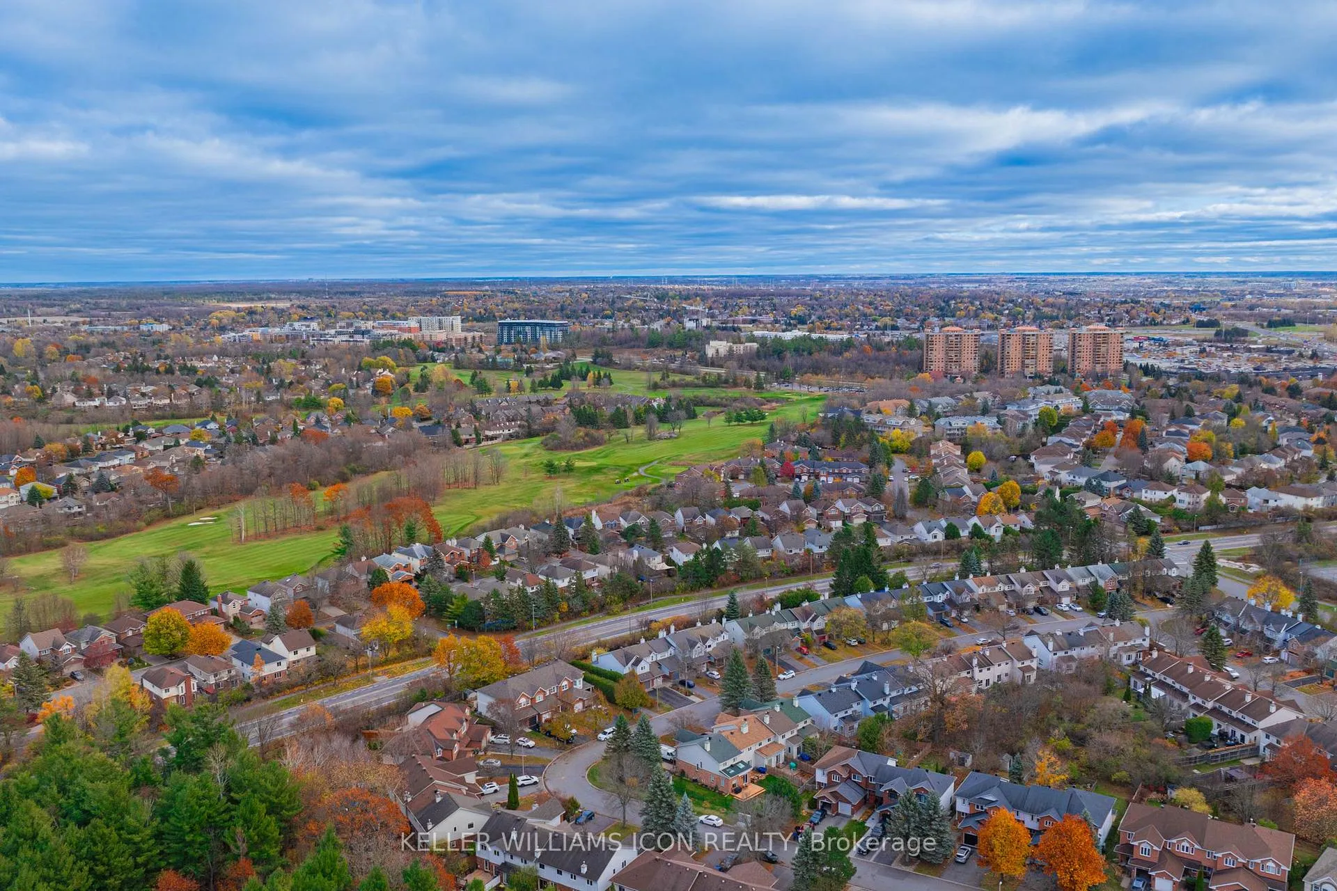 Photo 38 of 48 Blackdome Crescent, Ottawa, Kanata - Kanata Lakes/Heritage Hills — HOMEH