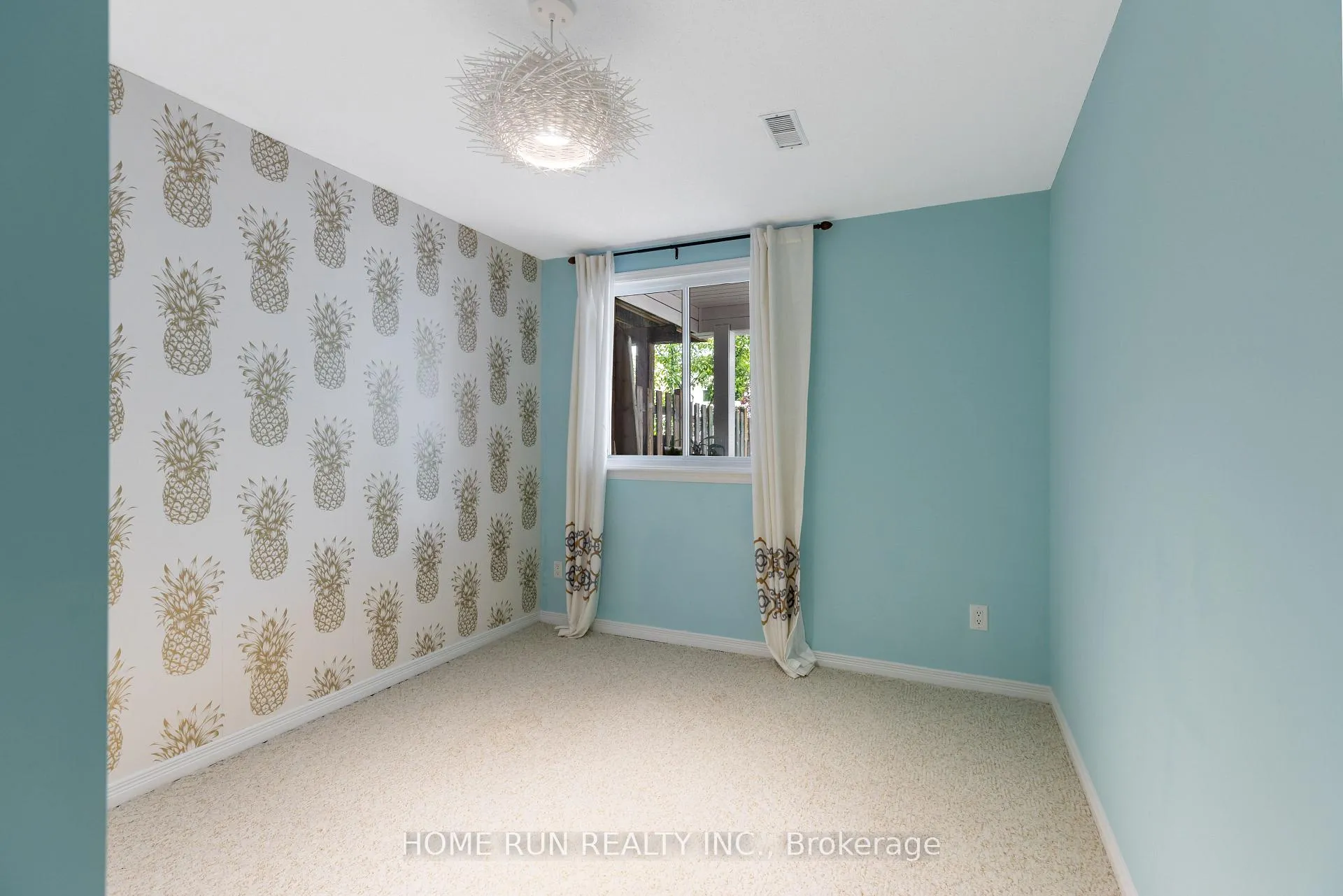 Photo 28 of 9 Macassa Circle, Ottawa, Kanata - Kanata Lakes/Heritage Hills — HOMEH