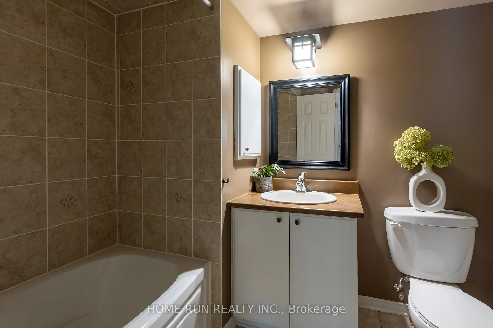 Photo 31 of 9 Macassa Circle, Ottawa, Kanata - Kanata Lakes/Heritage Hills — HOMEH