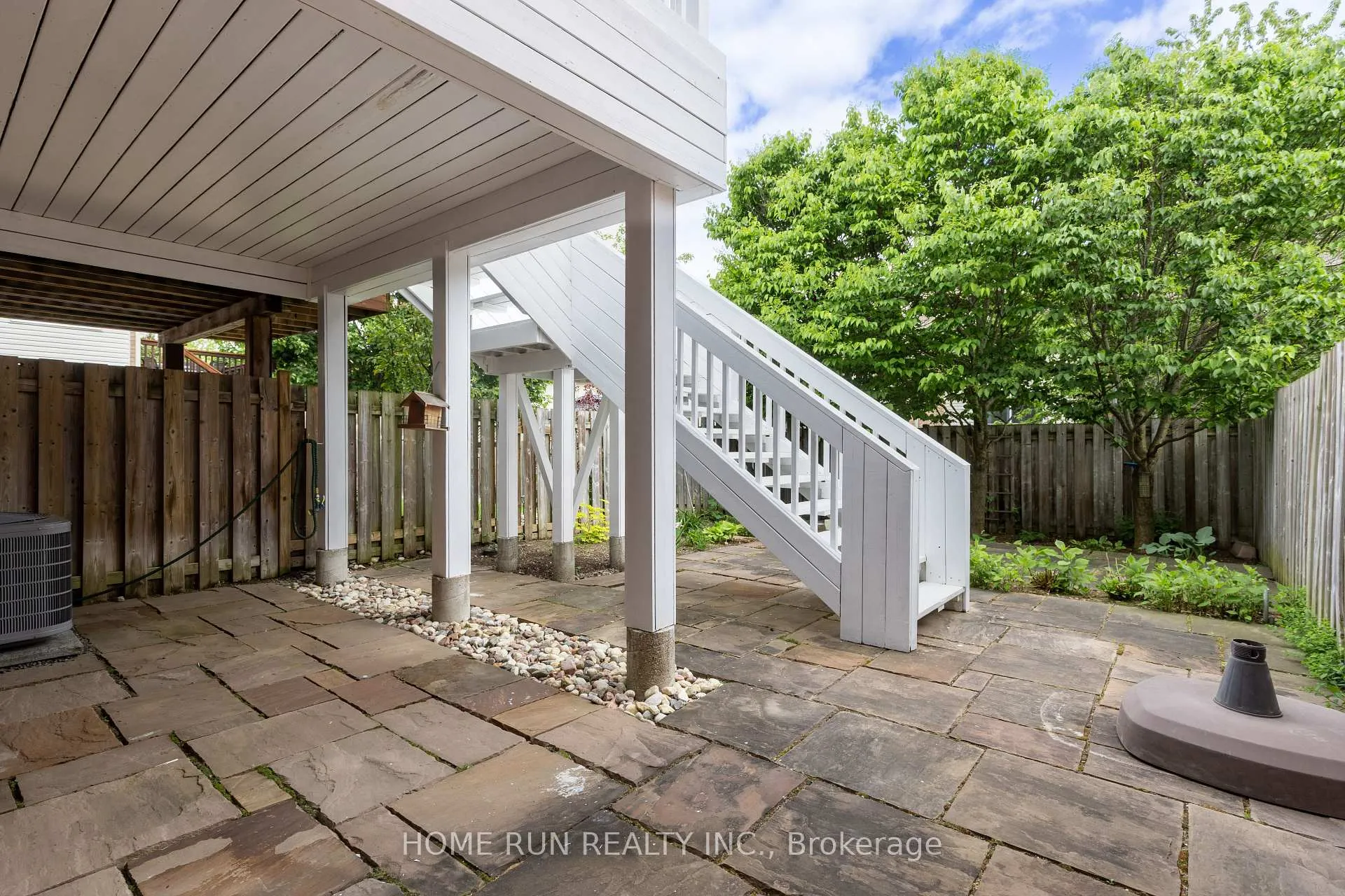 Photo 33 of 9 Macassa Circle, Ottawa, Kanata - Kanata Lakes/Heritage Hills — HOMEH