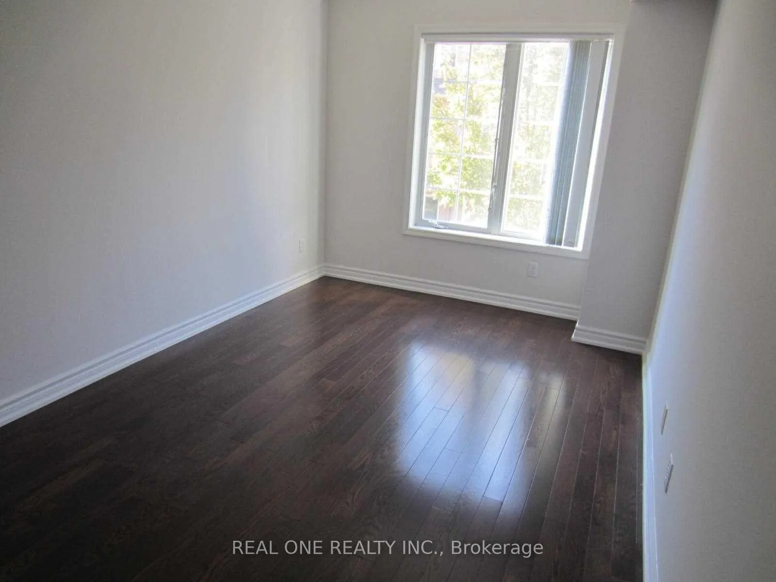 Photo 10 of Unit 5, 6 Cox Boulevard, Markham, Unionville — HOMEH
