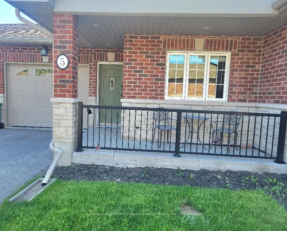 Photo 2 of Unit 5, 16 Lane Avenue, Belleville, Belleville Ward — HOMEH