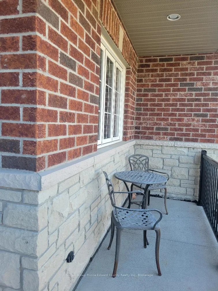 Photo 4 of Unit 5, 16 Lane Avenue, Belleville, Belleville Ward — HOMEH
