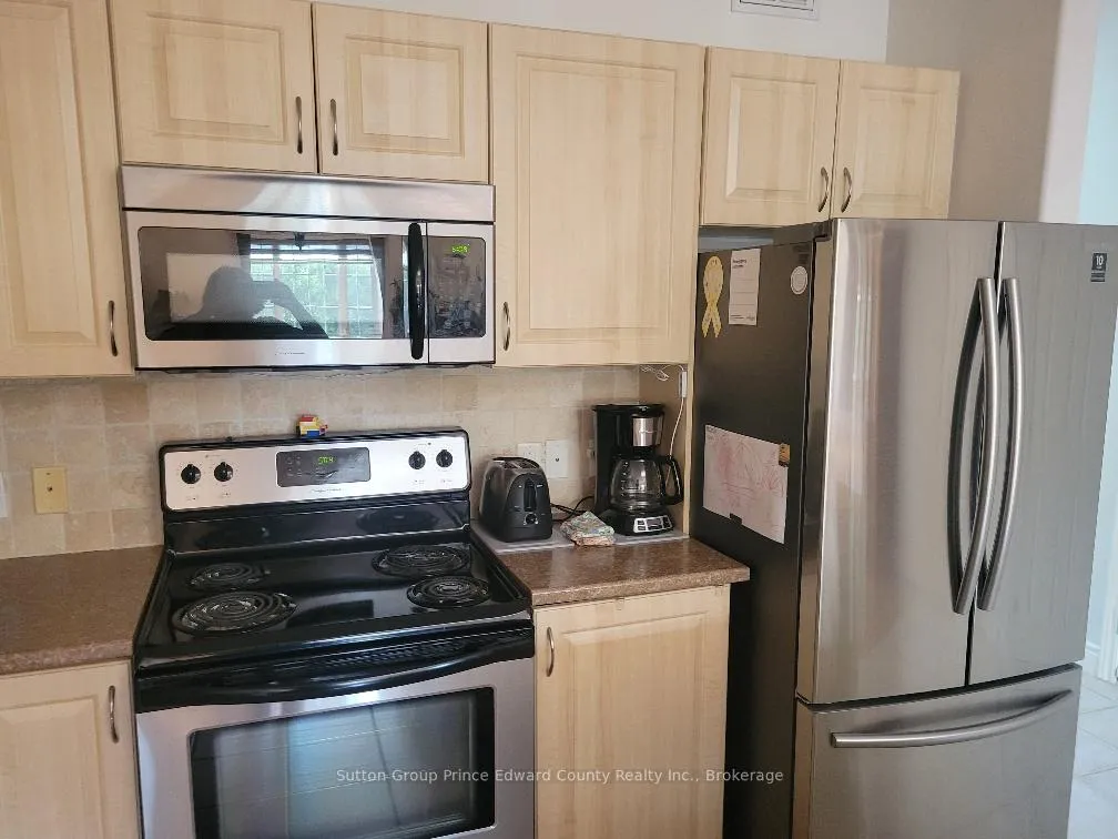 Photo 11 of Unit 5, 16 Lane Avenue, Belleville, Belleville Ward — HOMEH