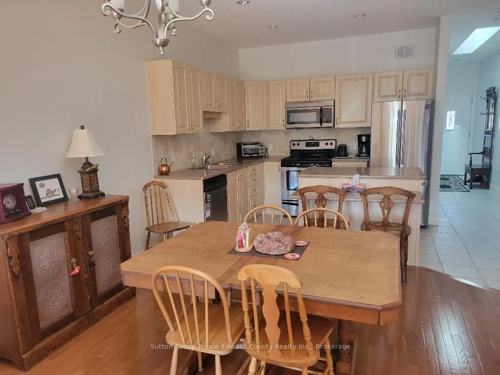 Photo 13 of Unit 5, 16 Lane Avenue, Belleville, Belleville Ward — HOMEH