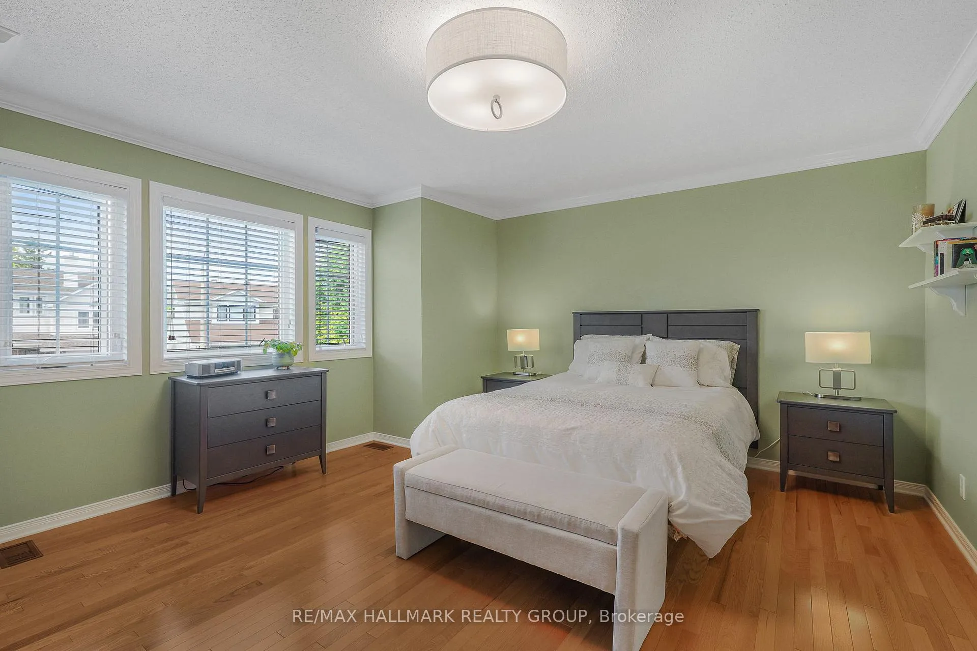 Photo 22 of 578 Tourelle Drive, Ottawa, Fallingbrook/Gardenway South — HOMEH