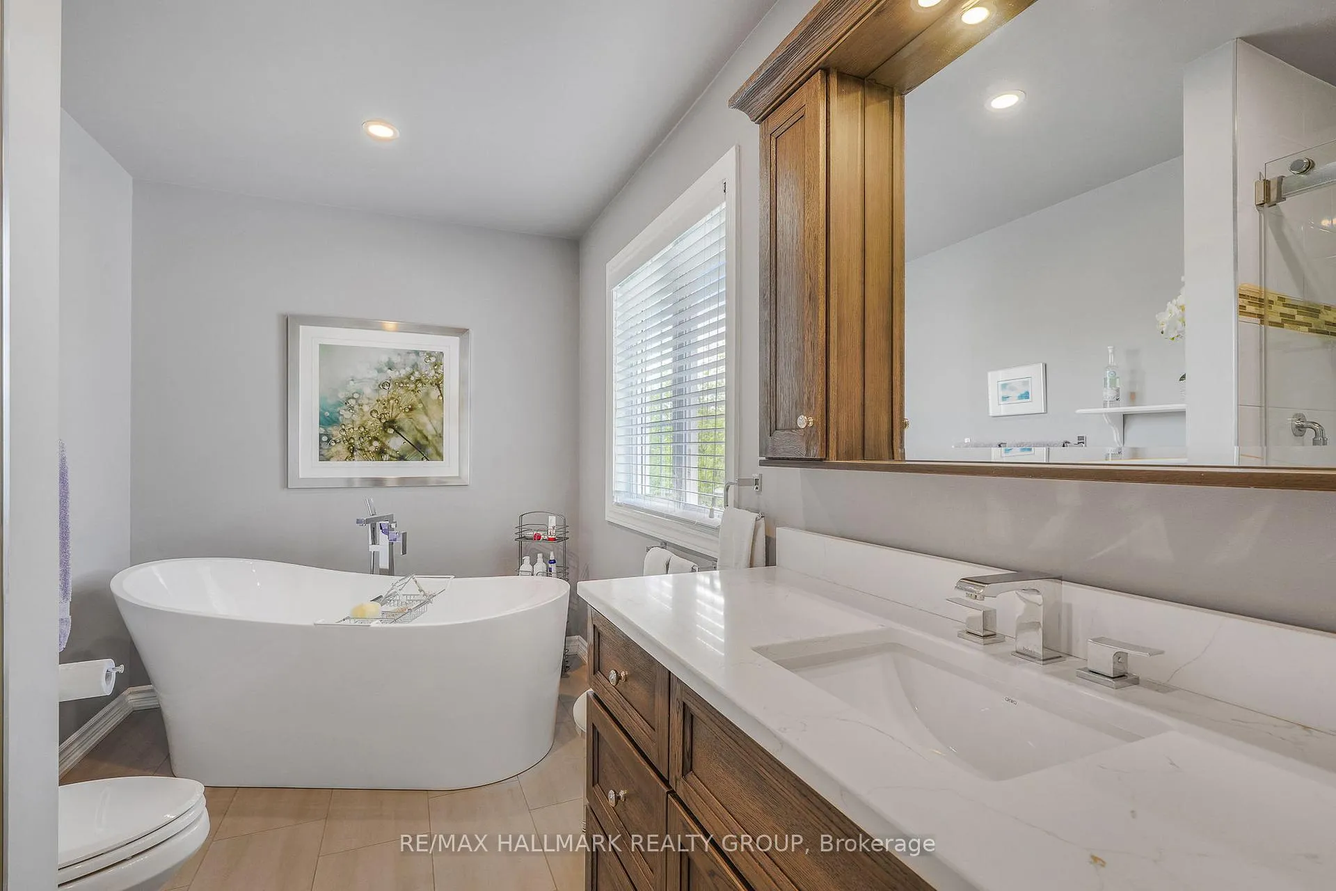 Photo 25 of 578 Tourelle Drive, Ottawa, Fallingbrook/Gardenway South — HOMEH