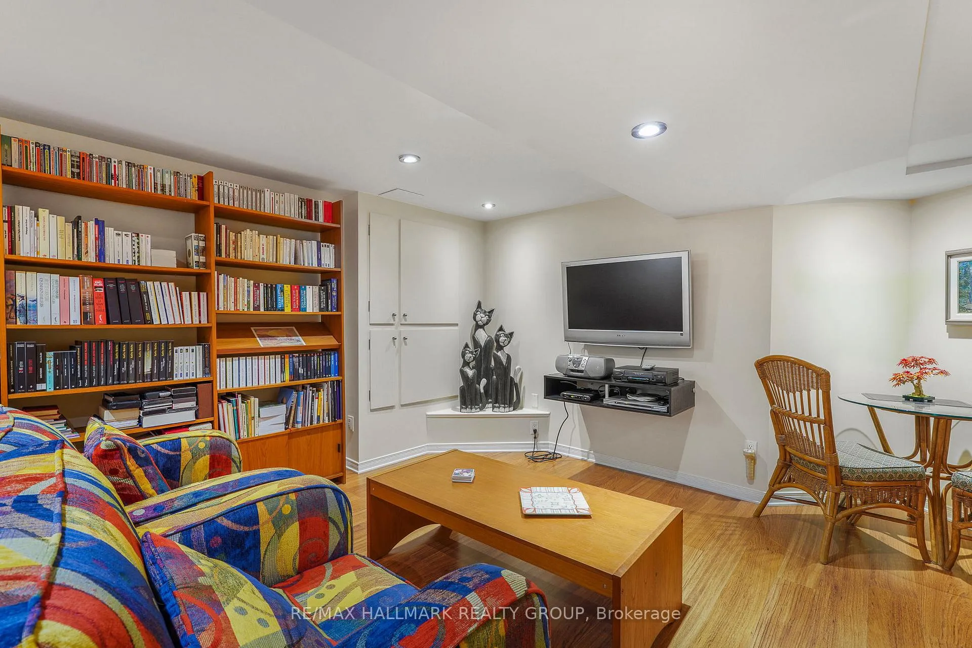 Photo 29 of 578 Tourelle Drive, Ottawa, Fallingbrook/Gardenway South — HOMEH