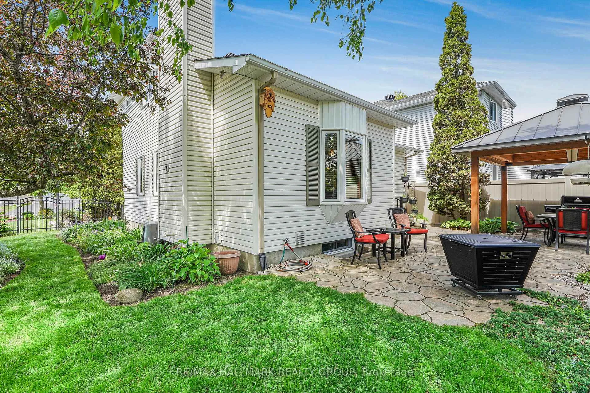 Photo 36 of 578 Tourelle Drive, Ottawa, Fallingbrook/Gardenway South — HOMEH
