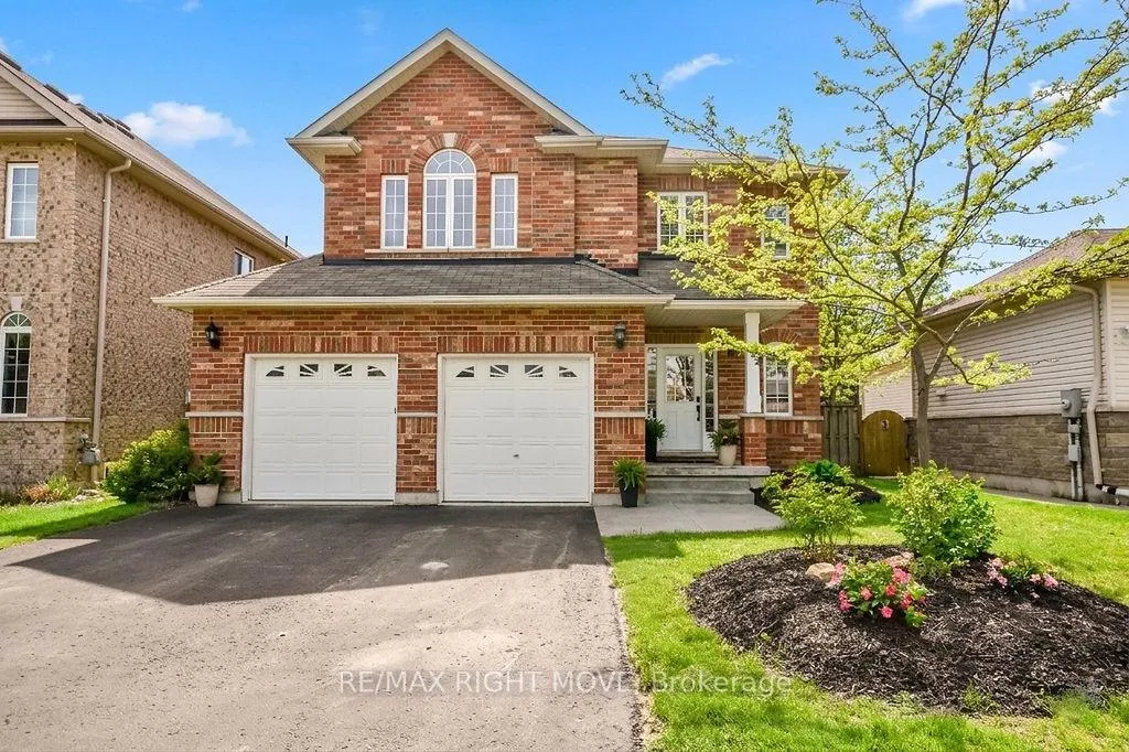 Photo 1 of 122 Atlantis Drive, Orillia — HOMEH