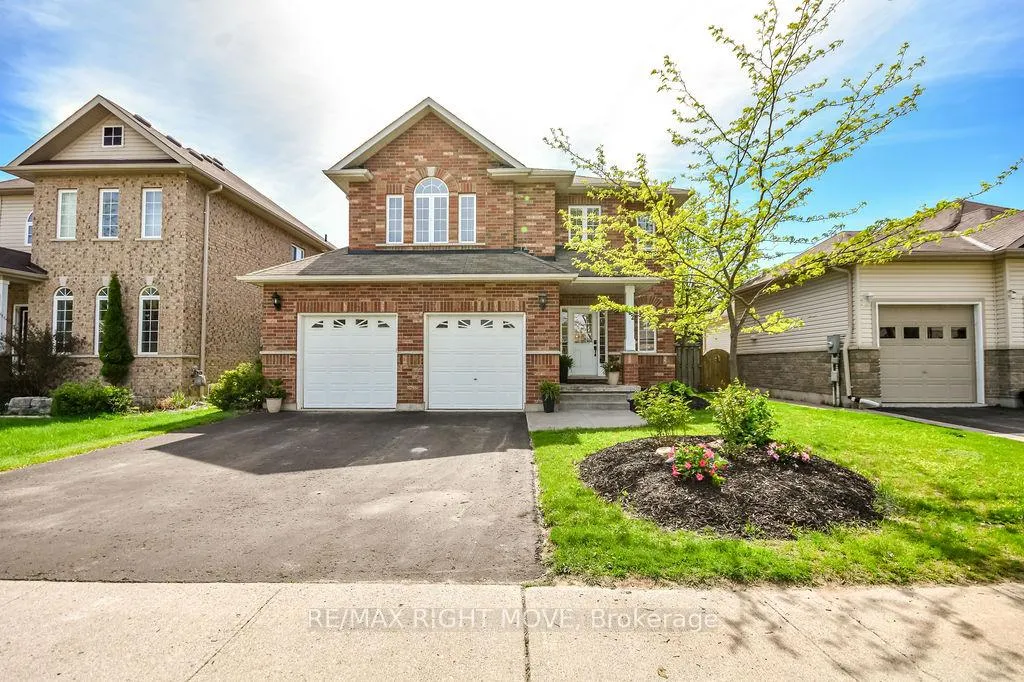 Photo 3 of 122 Atlantis Drive, Orillia — HOMEH