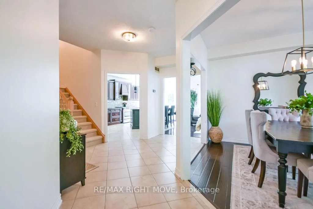 Photo 6 of 122 Atlantis Drive, Orillia — HOMEH